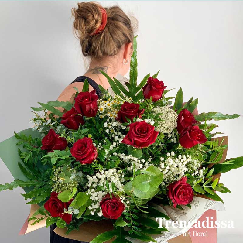 Ramo de 12 rosas rojas venta online