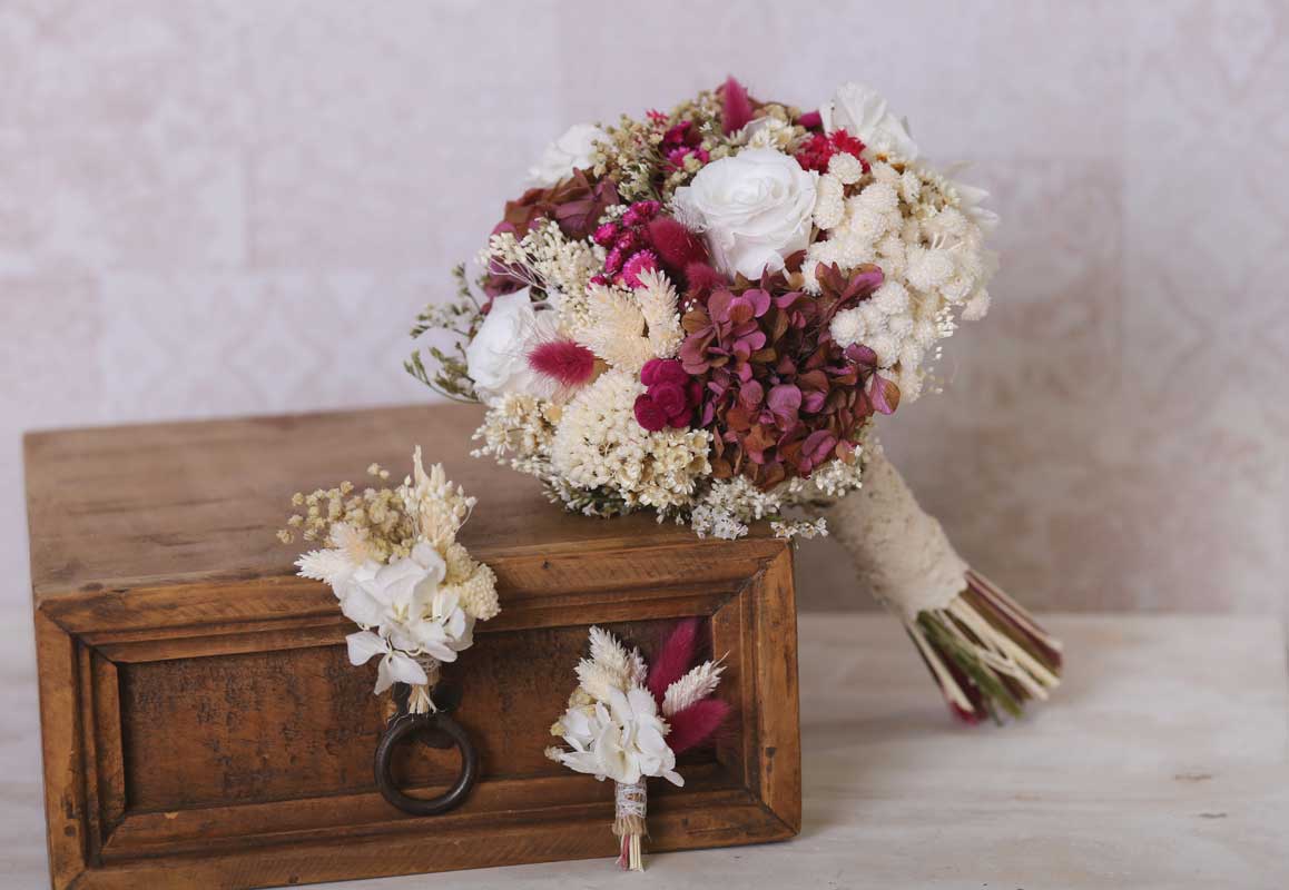 Caroline, ramo de novia preservado - Trencadissa Art floral