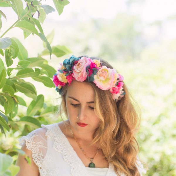 Coronas y diademas florales para bodas