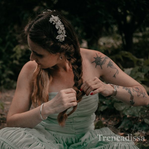 Peineta de porcelana fría moldeada