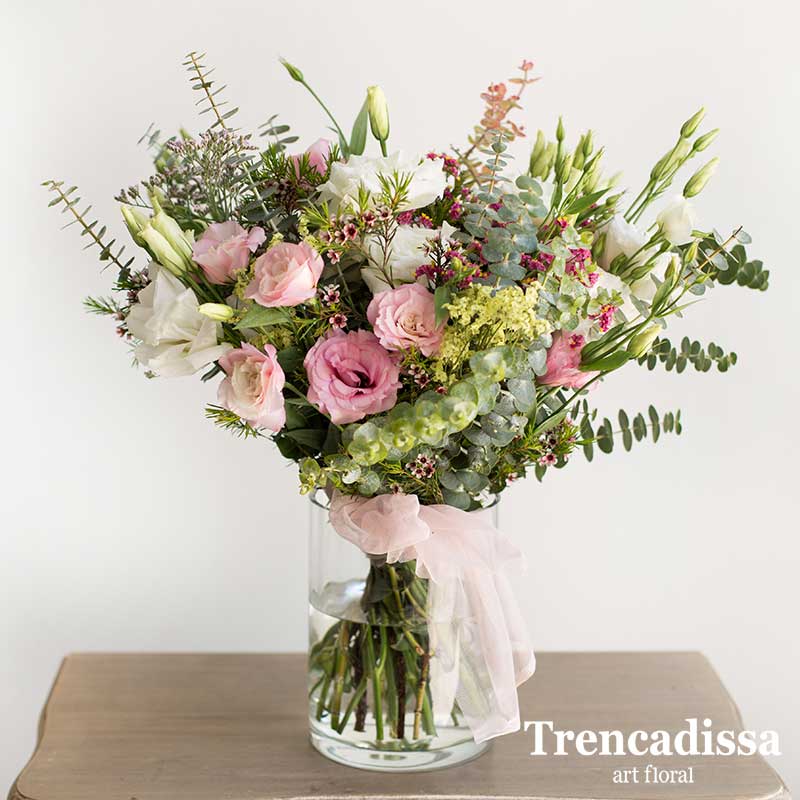 Ramo natural con lisianthus rosa y blanco - Trencadissa Art floral