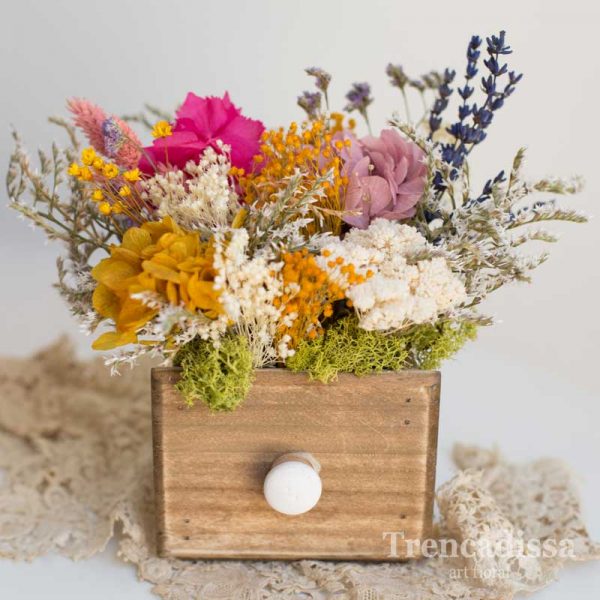 Cajón de madera con flores preservadas venta online