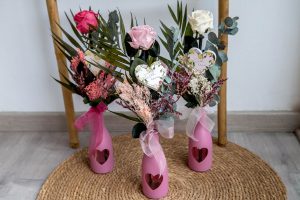 Rosas preservadas en jarrones San Valentín, venta online