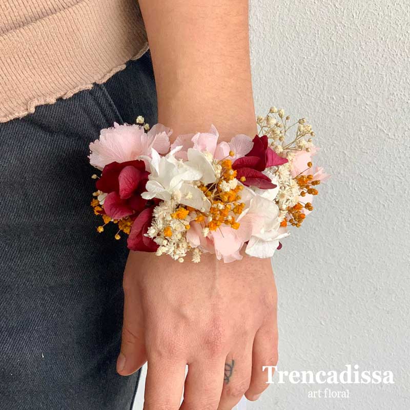 PULSERAS FLORALES O "CORSAGES"