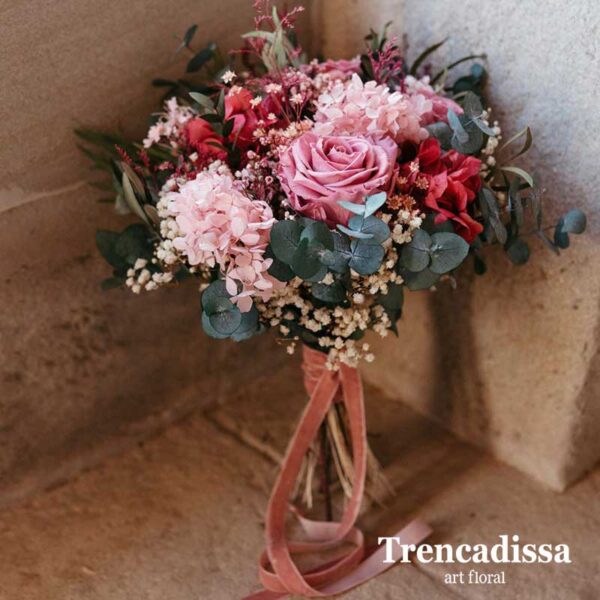 Ramo de novia preservado en tonos rosa