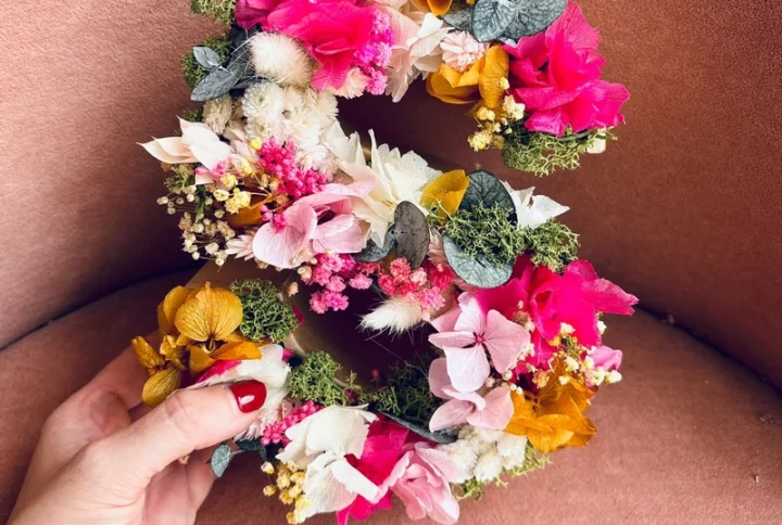 LETRAS CON FLOR SECA Y PRESERVADA