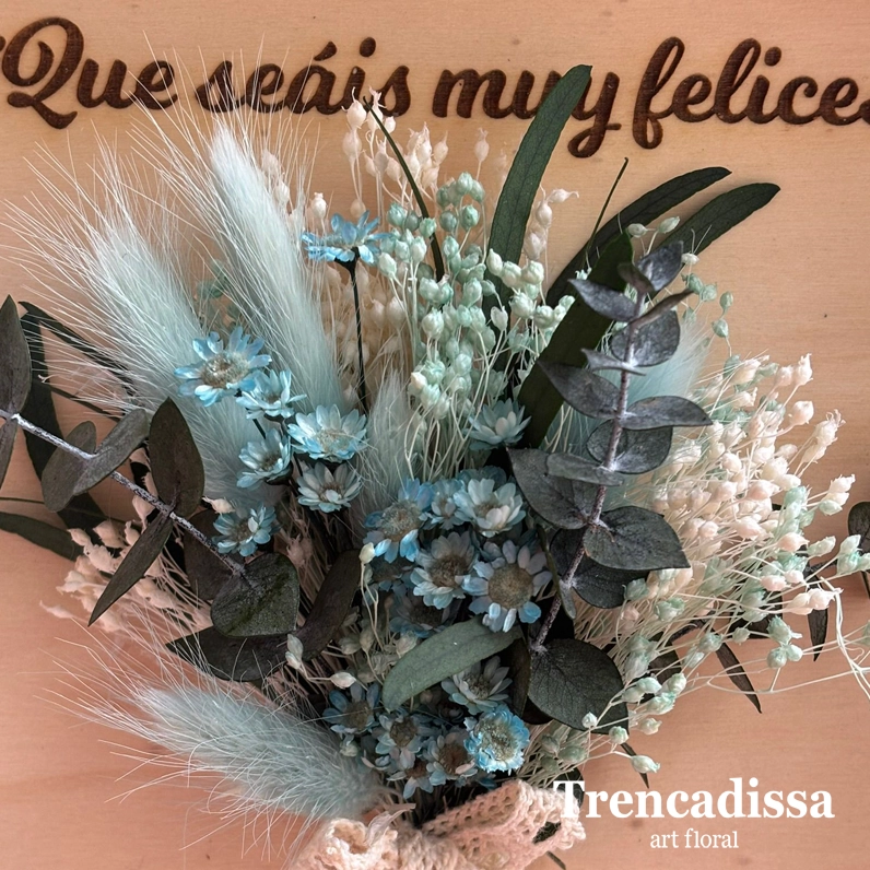 cuadros con flor seca y preservada en tonos azul