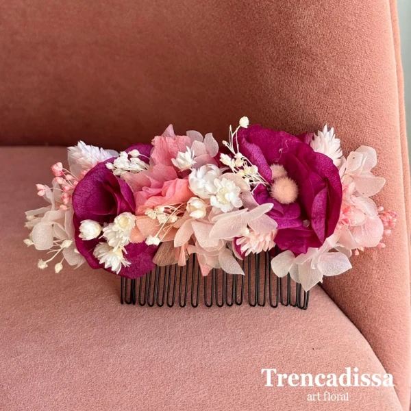 Peineta floral preservada para novias
