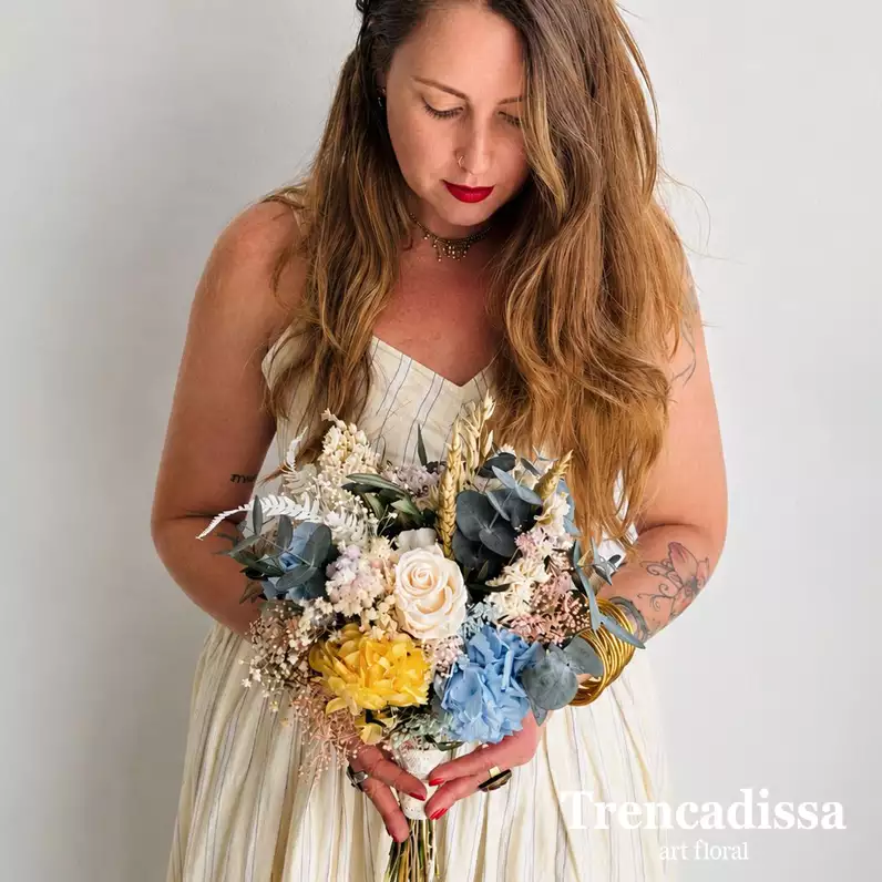 bouquets de novia con flor preservada
