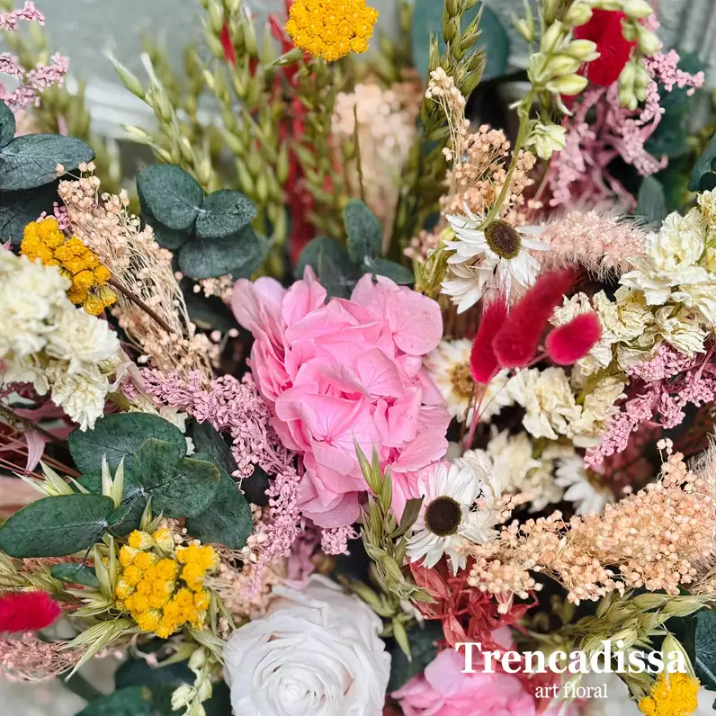 capazos con flor seca y preservada