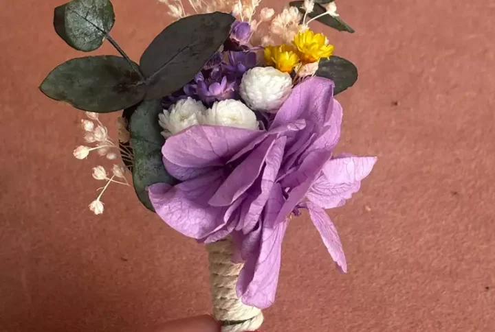 Prendidos de boda